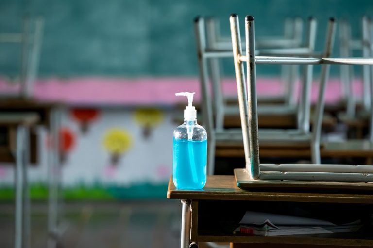 Limpieza en colegios