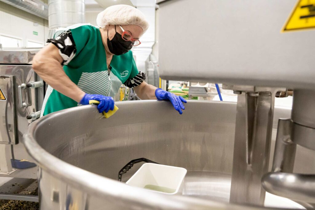 ¿Por qué es tan importante la limpieza en la industria alimentaria? 1 Empresa de limpieza para la Industria Alimentaria