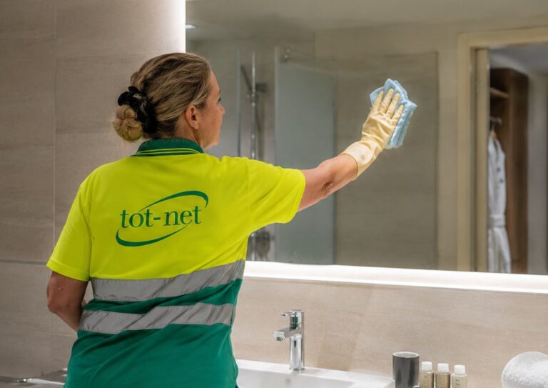 Hotels i residències: quan la neteja esdevé una part essencial del servei